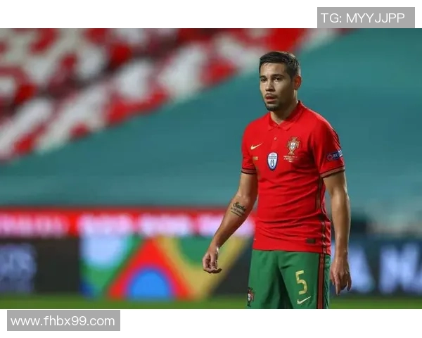 足球场上戴眼镜的球星们 如何打破视觉障碍创造惊艳表现 足球场上戴眼镜的球星们 如何打破视觉障碍创造惊艳表现